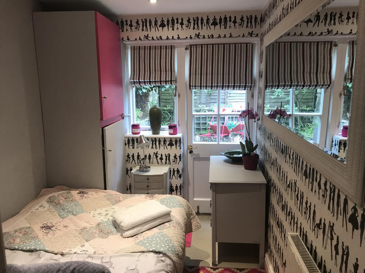 City Centre - Rivers Street, Quiet 2 Bed Ground Floor Georgian Garden Apartment 바스 외부 사진