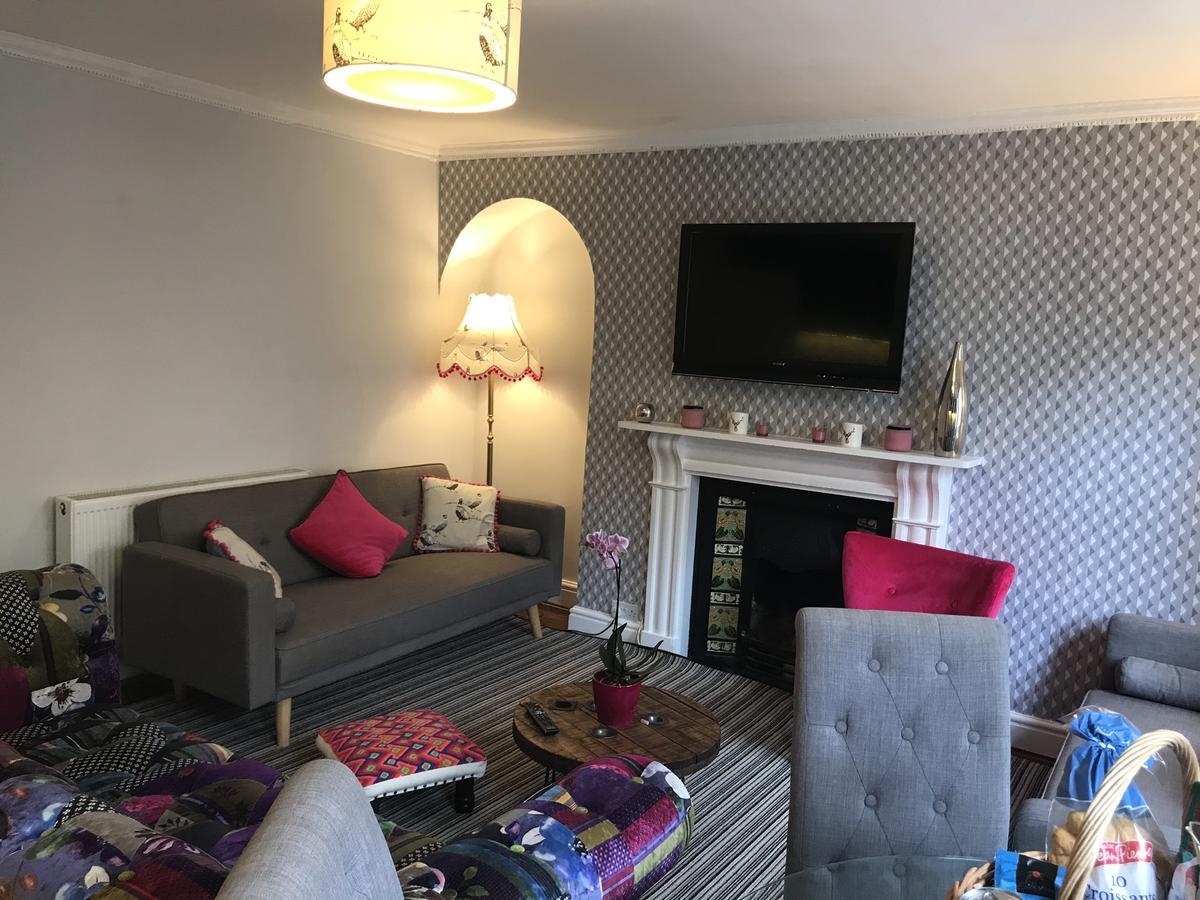 City Centre - Rivers Street, Quiet 2 Bed Ground Floor Georgian Garden Apartment 바스 외부 사진
